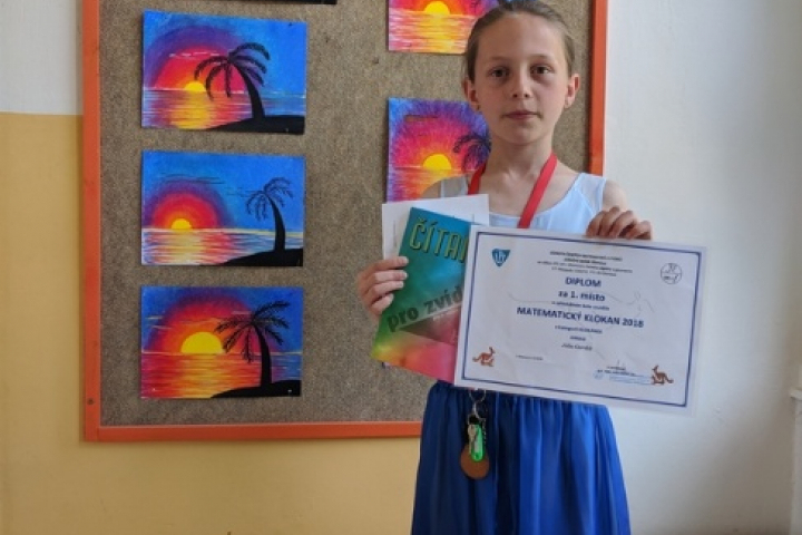 1. místo v celostátním měřítku v soutěži Matematický klokan 2018 získala žákyně z 5.E